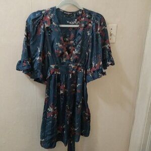 BETSEY JOHNSON Sz 4 teal red floral Silk Dress ties in back